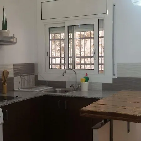 Apartamento Charming In Downtown Hutg-021770